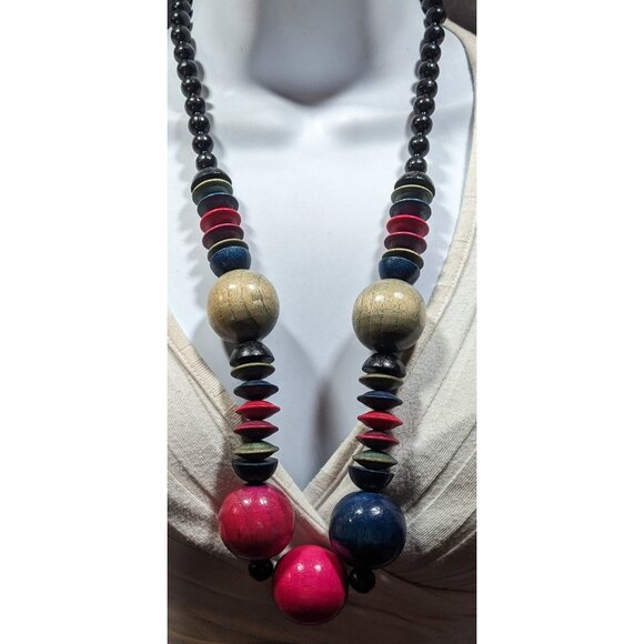 Vintage Rainbow Stained Wood Beaded Necklace - Picture 2 of 5